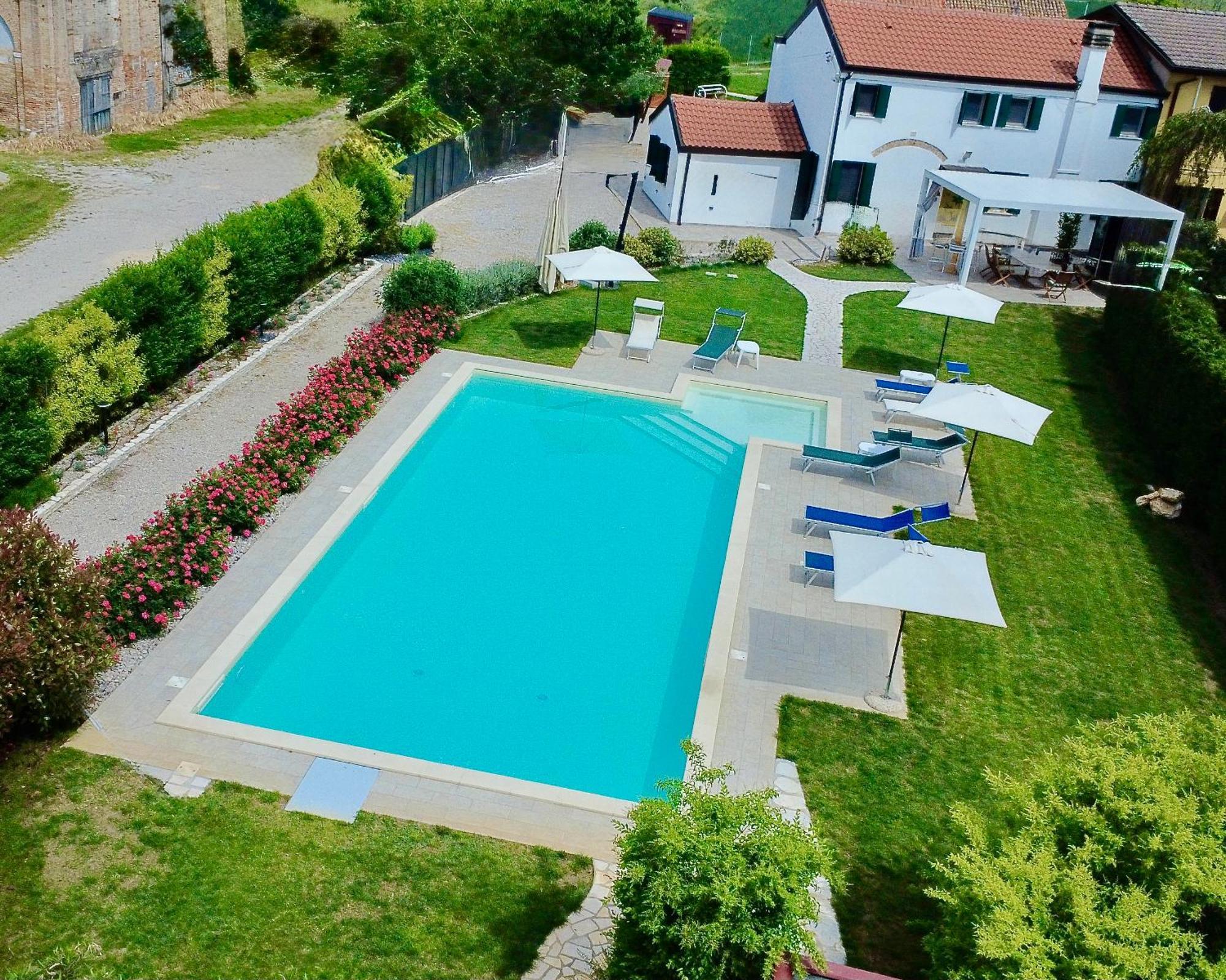 Adria Bnb Ngoại thất bức ảnh